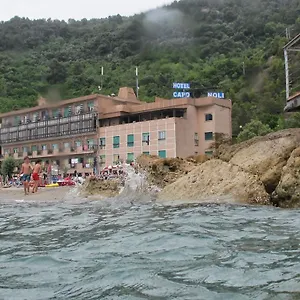 *** Hotel Capo Italien